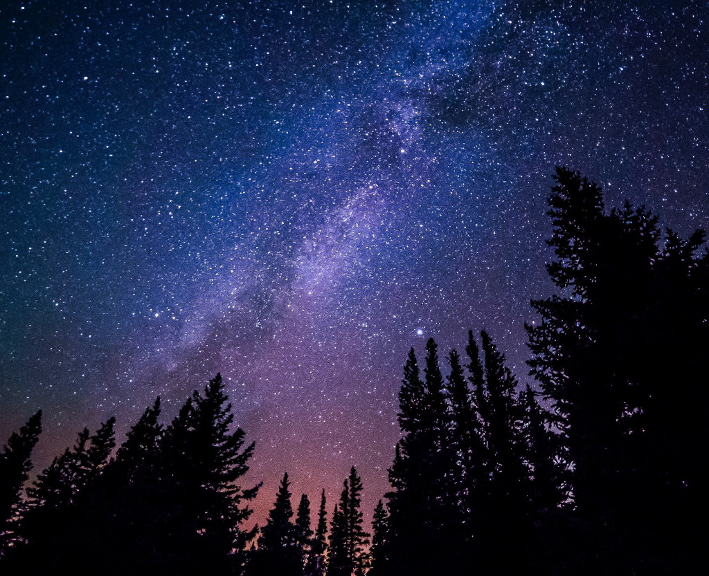 night sky has millions of stars